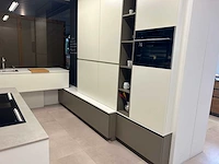 Varenna poliform - picasso - showroomkeuken - afbeelding 42 van  68