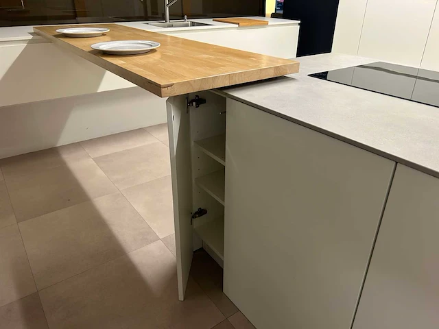 Varenna poliform - picasso - showroomkeuken - afbeelding 20 van  61