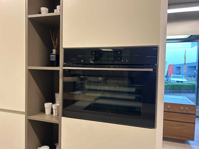 Varenna poliform - picasso - showroomkeuken - afbeelding 30 van  61