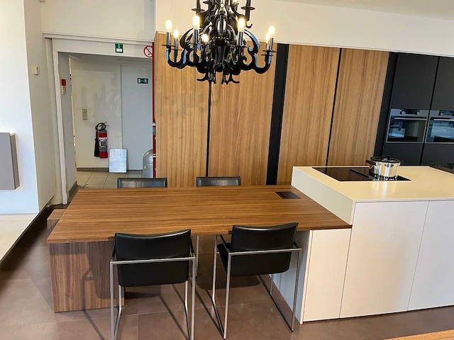 Varenna poliform - showroomkeuken - afbeelding 54 van  57