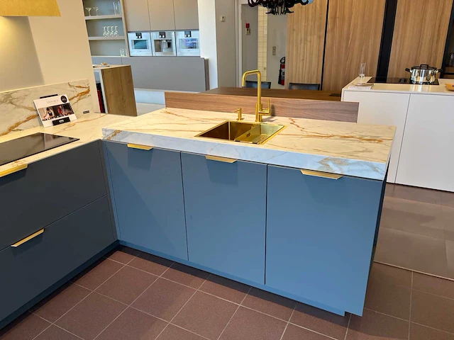 Varenna poliform - showroomkeuken - afbeelding 49 van  49