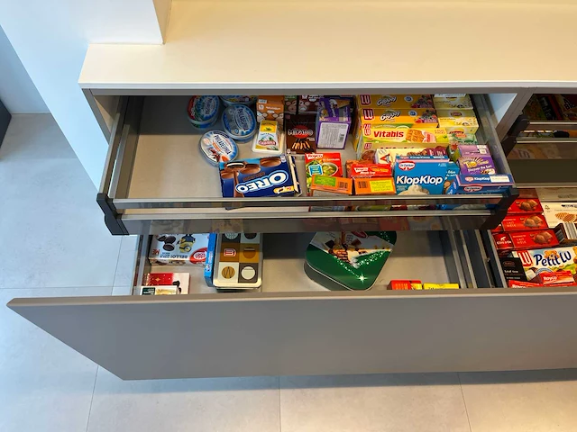 Varenna poliform - showroomkeuken - afbeelding 7 van  45