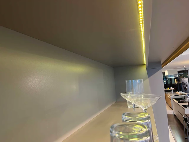 Varenna poliform - showroomkeuken - afbeelding 8 van  45