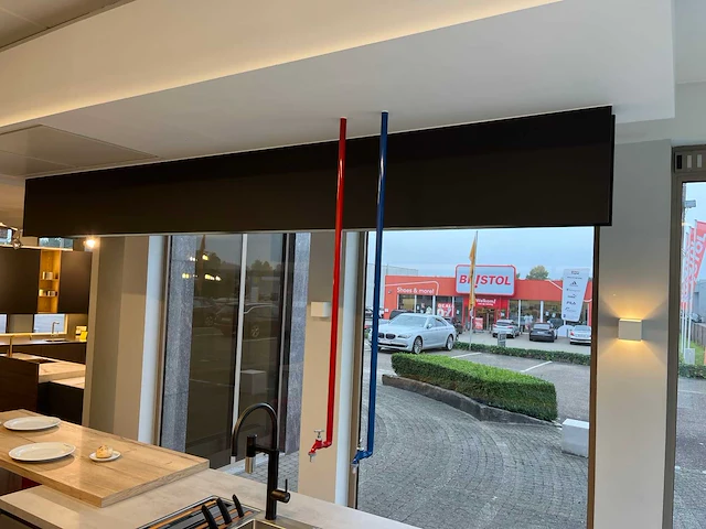 Varenna poliform - showroomkeuken - afbeelding 11 van  45