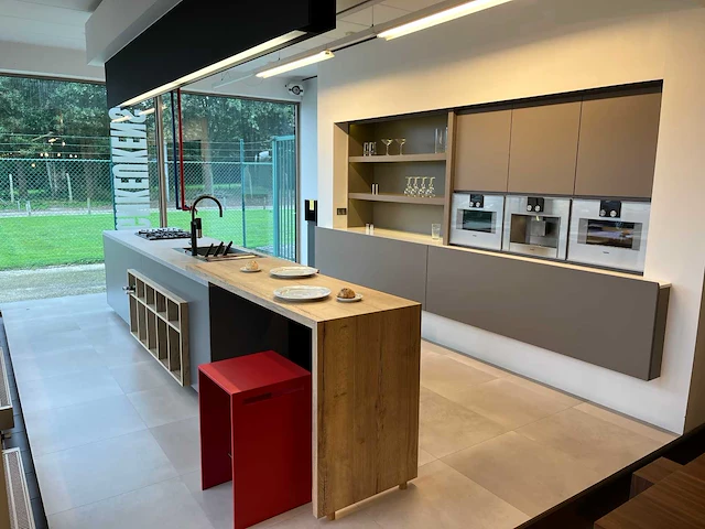 Varenna poliform - showroomkeuken - afbeelding 12 van  45