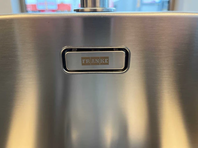 Varenna poliform - showroomkeuken - afbeelding 30 van  45