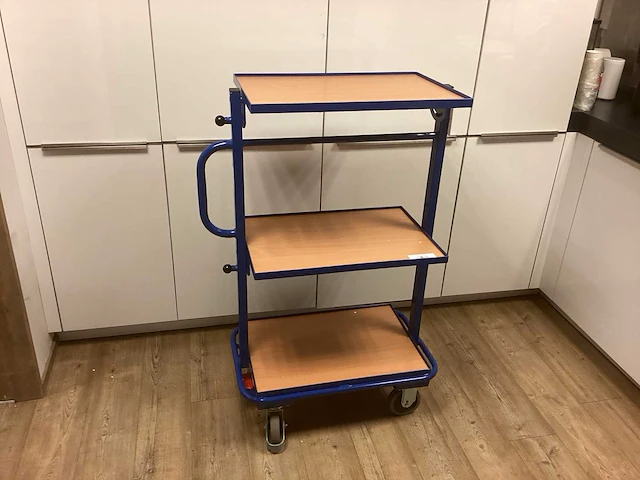 Variofit sw400.803 plateauwagen - afbeelding 3 van  6