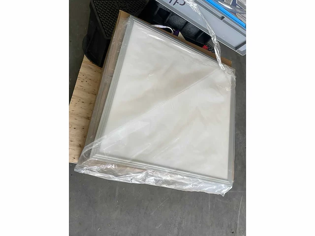 Various contractor materials - afbeelding 4 van  9