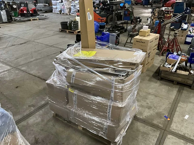 Various contractor materials - afbeelding 2 van  7