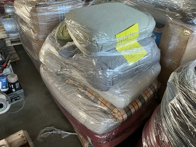 Various contractor materials - afbeelding 2 van  4