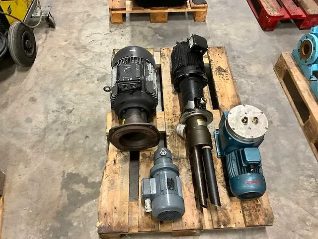 Various pumps - afbeelding 2 van  3