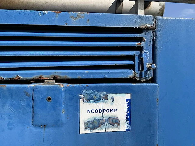 Varisco noodpomp aanhangwagen - afbeelding 6 van  15