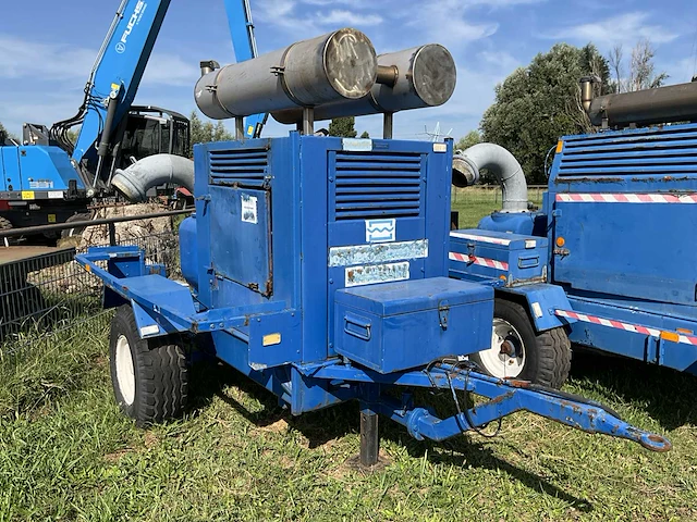 Varisco noodpomp aanhangwagen - afbeelding 8 van  15