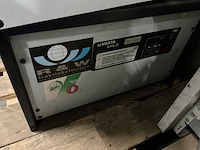 Varta - 36v 60a - acculaders - afbeelding 1 van  1