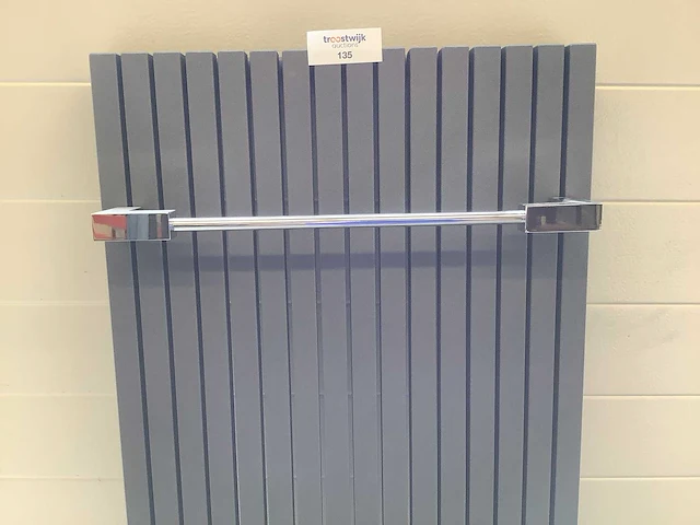 Vasco - handoekradiator 140x47,5 - afbeelding 2 van  3