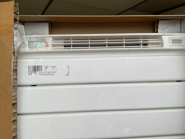 Vasco aster hf-el-bl elektrische radiator met blower 500x1805 mm 1750w - afbeelding 6 van  6