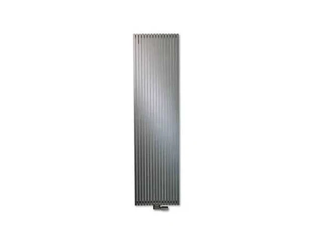 Vasco carre cpvn2 verticale designradiator - afbeelding 1 van  6