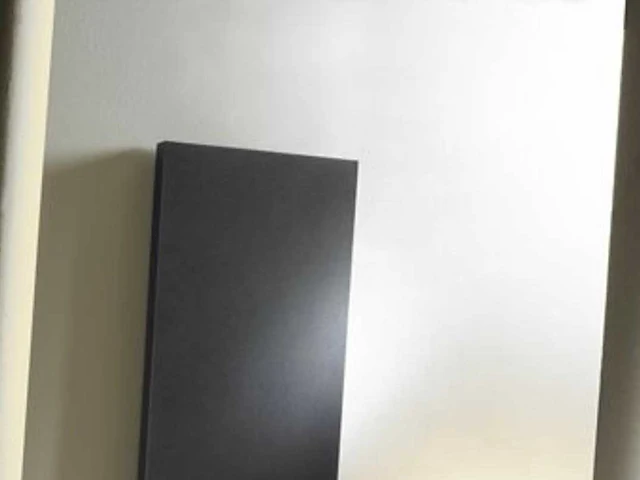 Vasco designradiator 52x75 cm - afbeelding 1 van  2