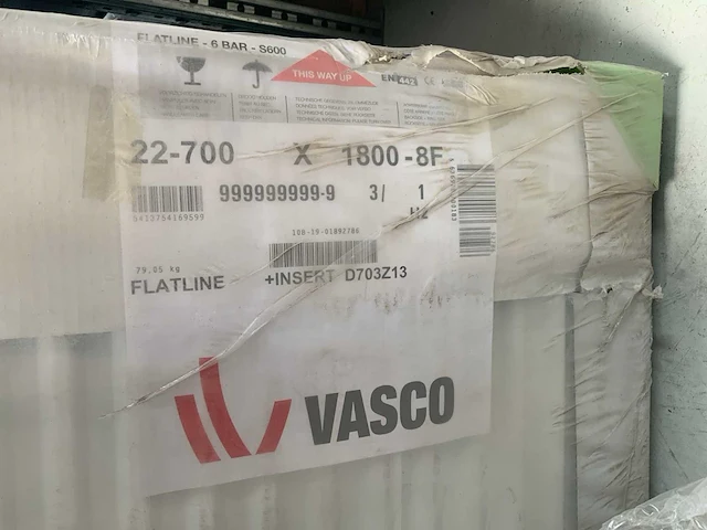 Vasco flatline x 1800 8f 22-700 radiator - afbeelding 2 van  5