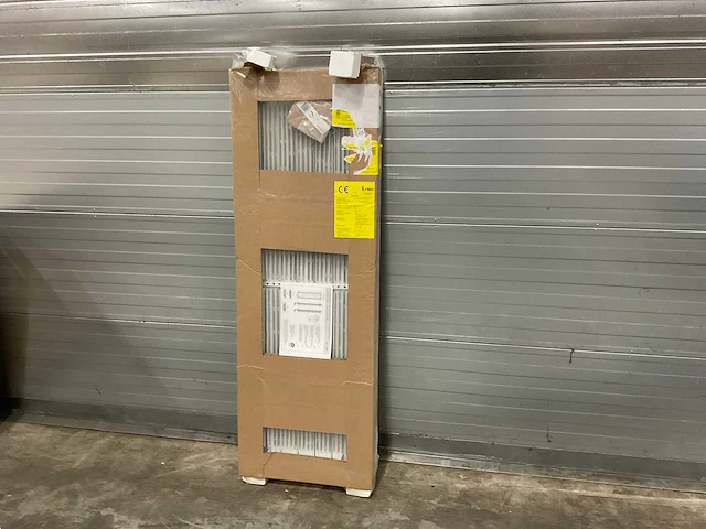 Vasco viola v1l1-zb designradiator 1255w - afbeelding 2 van  5