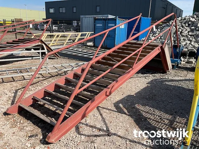 Vaste trap - afbeelding 1 van  3