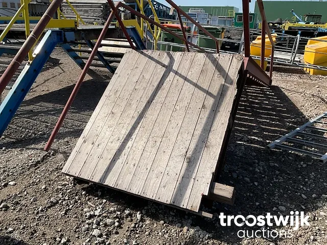 Vaste trap - afbeelding 3 van  3