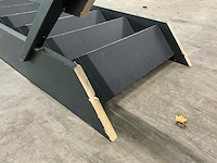 Vaste trap - afbeelding 6 van  7