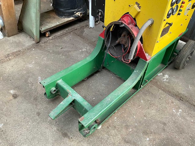 Vaupel b-vh-3efu noodstroomaggregaat - afbeelding 4 van  7