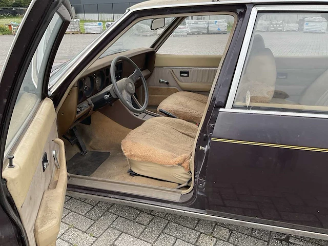 Vauxhall - 1978 - vx2300 gls - personenauto - afbeelding 19 van  21