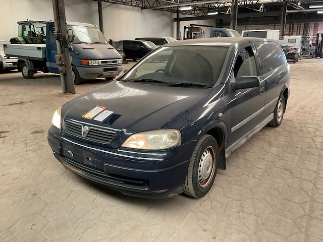 Vauxhall astra 1.6 bedrijfswagen - afbeelding 1 van  14