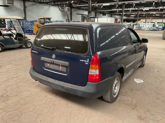 Vauxhall astra 1.6 bedrijfswagen - afbeelding 10 van  14