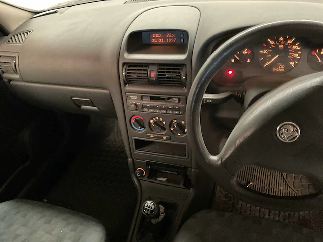 Vauxhall astra 1.6 bedrijfswagen - afbeelding 14 van  14