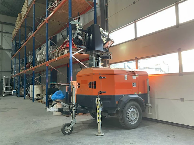 Vb-9 - bouwlamp - afbeelding 1 van  27
