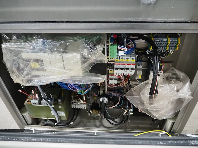 Vc999 verpackungssysteme ag - afbeelding 10 van  10