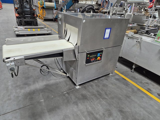 Vc999/inauen - afbeelding 4 van  11