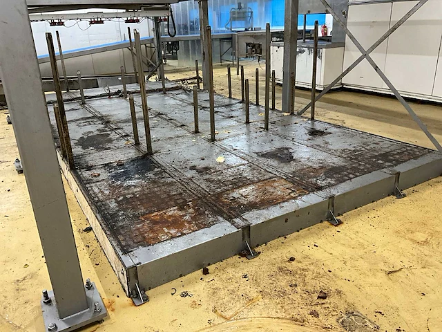 Vdp/güdel bakplaten robot wisselstation - afbeelding 9 van  9