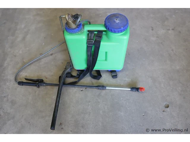 Vdt houtklover model v527 incl. gifspuit, hakbijlen & snoeischaren - afbeelding 5 van  8