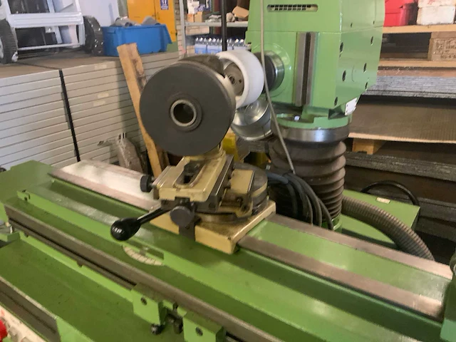 Veb gotha swu 250 i gereedschap slijpmachine - afbeelding 5 van  7