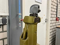 Veb schoenreparatiezuil - afbeelding 2 van  5
