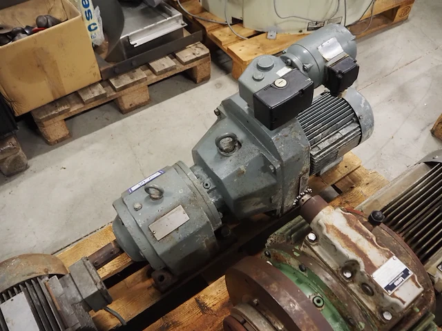 Vector / sew eurodrive / lenze - afbeelding 11 van  13