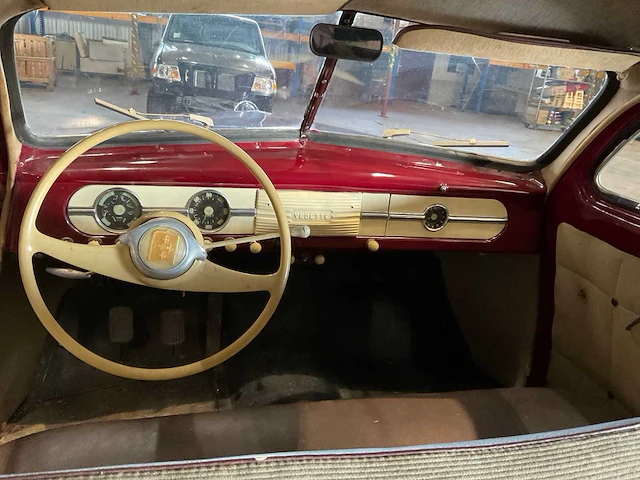 Vedette oldtimer - afbeelding 9 van  24