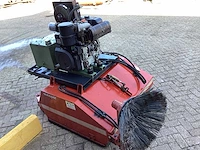 Veegmachine 05 ib 1200 sweeper lombardini - afbeelding 3 van  9