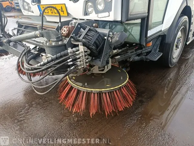 Veegmachine johnston, 2018 johnston cx401, bouwjaar 2018 - afbeelding 15 van  38