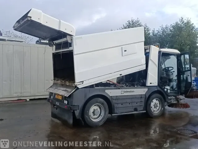 Veegmachine johnston, 2018 johnston cx401, bouwjaar 2018 - afbeelding 21 van  38