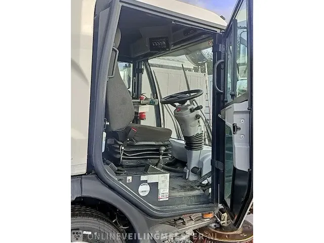 Veegmachine johnston, 2018 johnston cx401, bouwjaar 2018 - afbeelding 37 van  38