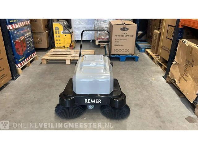 Veegmachine (lichte transportschade) kremer, krs30 - afbeelding 1 van  4