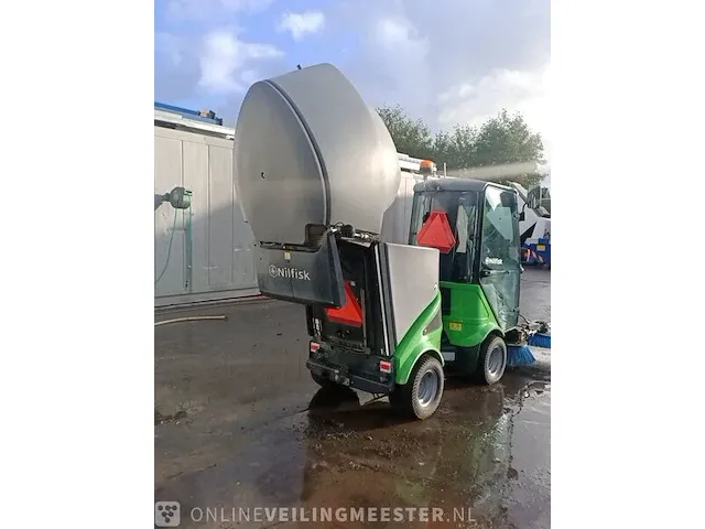 Veegmachine nilfisk, t2a, bouwjaar 2018 - afbeelding 5 van  32