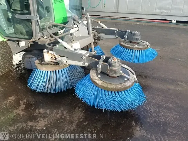 Veegmachine nilfisk, t2a, bouwjaar 2018 - afbeelding 7 van  32