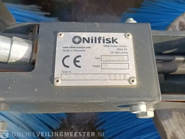Veegmachine nilfisk, t2a, bouwjaar 2018 - afbeelding 8 van  32