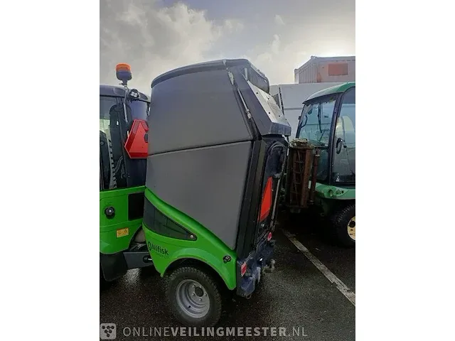 Veegmachine nilfisk, t2a, bouwjaar 2018 - afbeelding 10 van  32